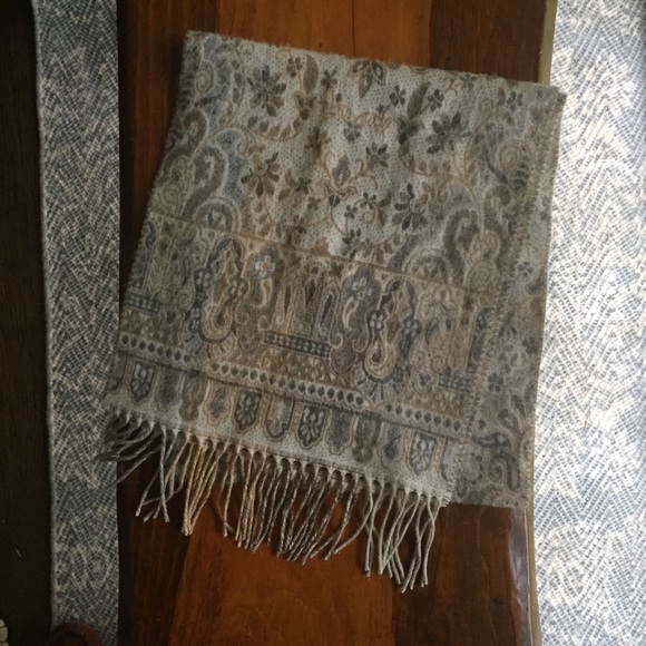 croft & barrow Accessories - Cozy & Majestic Botanical Boho Scarf